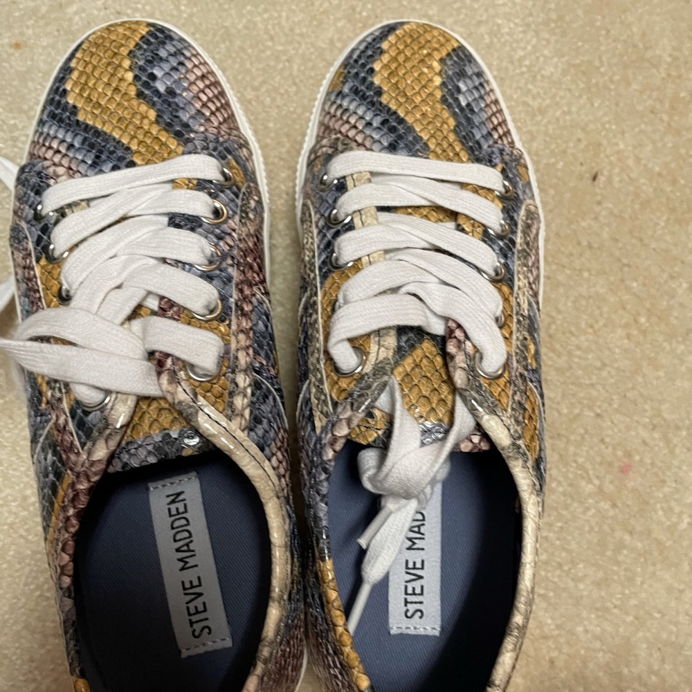 Steve Madden snake print sneakers--never been worn